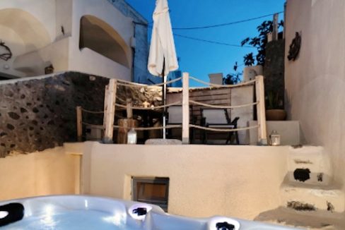 Cave House in Santorini, Cave House for Sale 15
