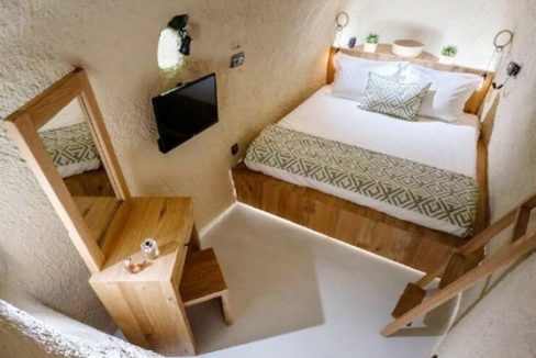 Cave House in Santorini, Cave House for Sale 4