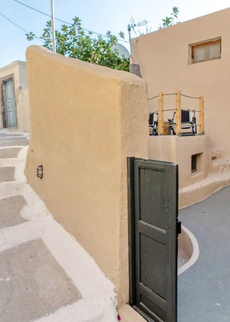 Cave House in Santorini, Cave House for Sale 9