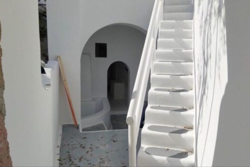 House for sale in Santorini , Akrotiri, Buy Property in Santorini 1