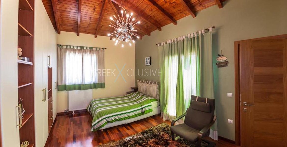 House in the city Center of Lefkada Greece for sale, Property in Lefkada, Buy House in Lefkada 8