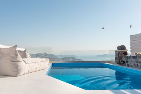 Property in Santorini, Pyrgos 9