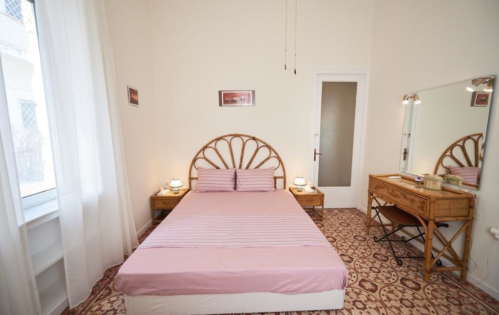 Stone Villa in Athens Riviera 17