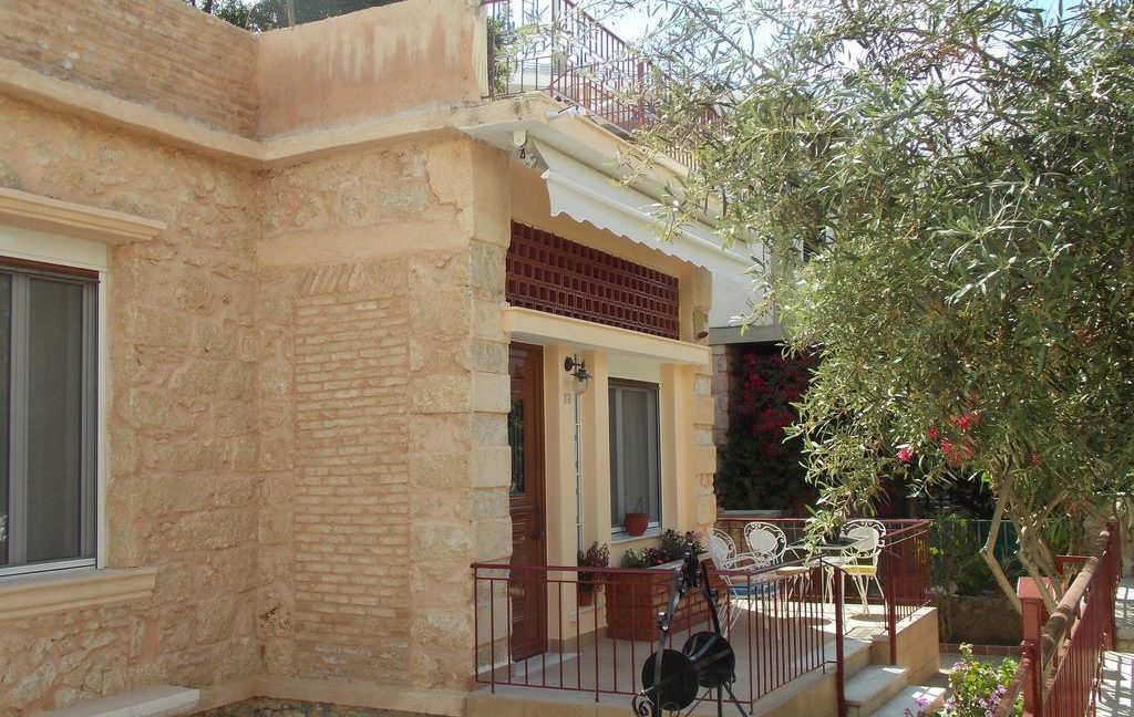 Stone Villa in Athens Riviera 24
