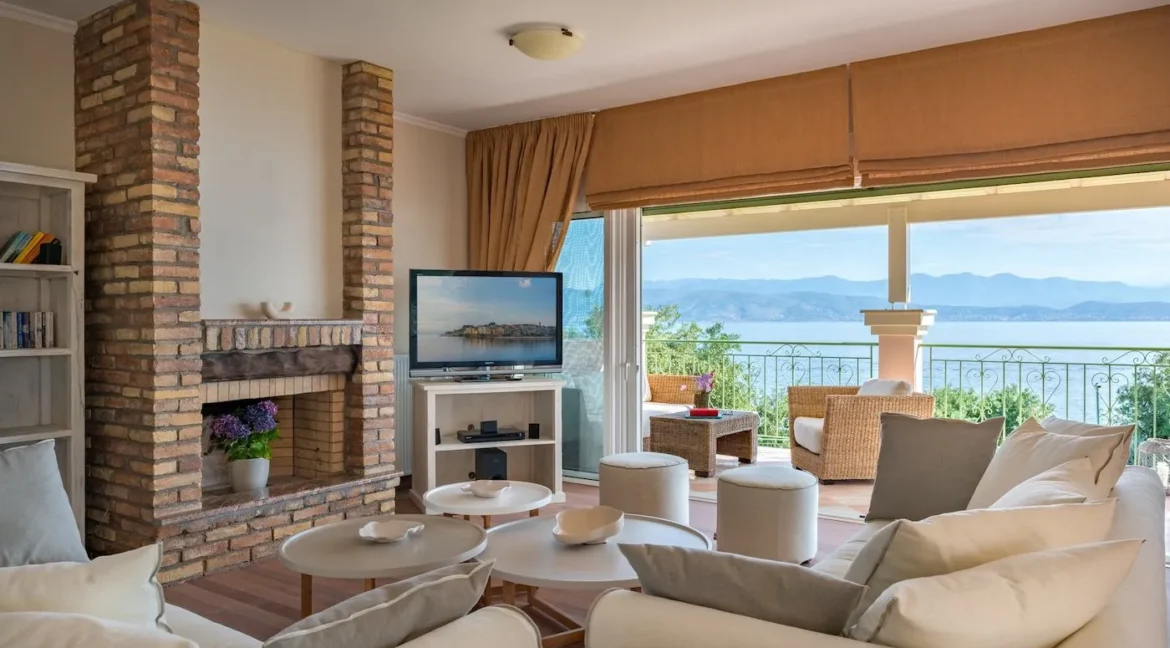3 Seafront Villas in Corfu Kassiopi for sale 2