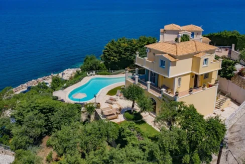 3 Seafront Villas in Corfu Kassiopi for sale 5