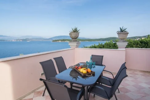 3 Seafront Villas in Corfu Kassiopi for sale 7