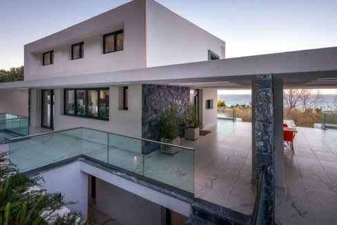A luxurious villa by the beach, Kassandra Halkidiki 7