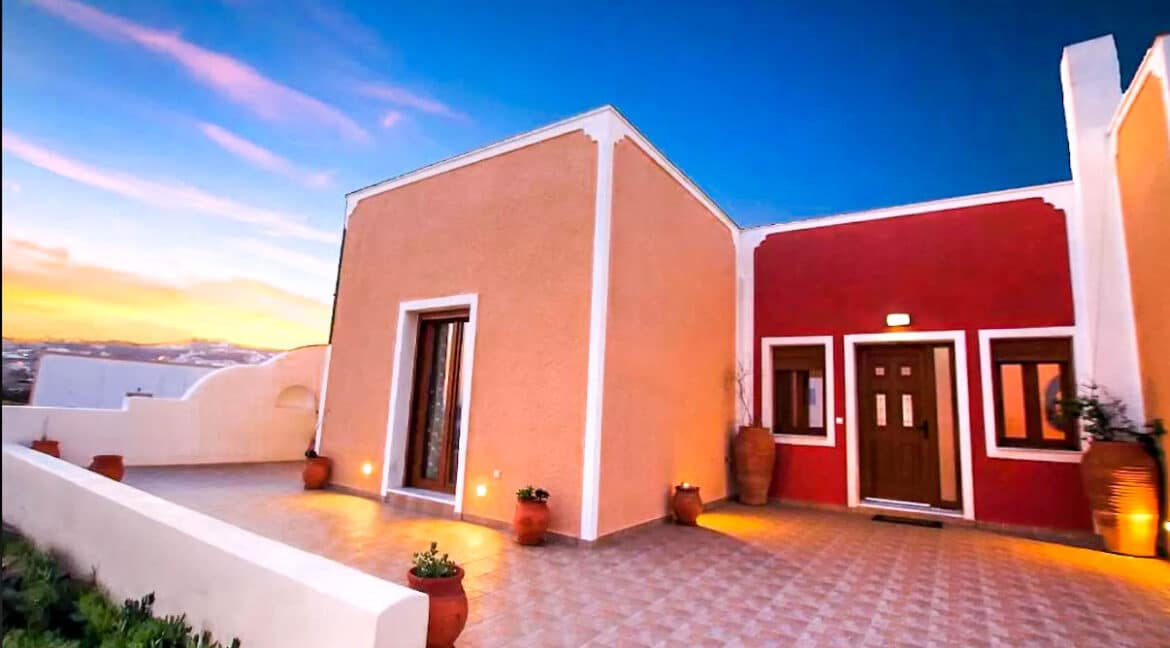 Beautiful Villa Santorini Akrotiri for sale, Santorini homes 14