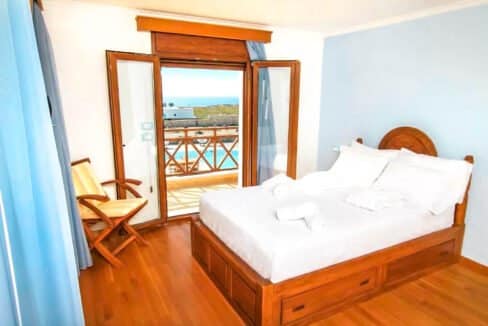 Beautiful Villa Santorini Akrotiri for sale, Santorini homes 17