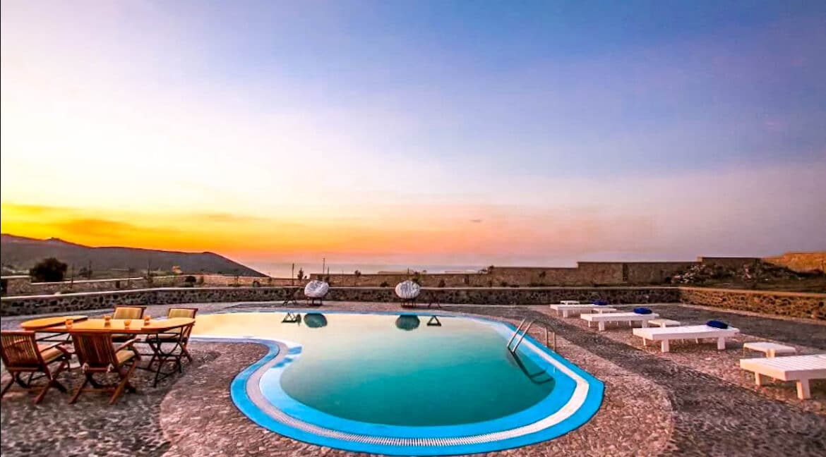 Beautiful Villa Santorini Akrotiri for sale, Santorini homes 19