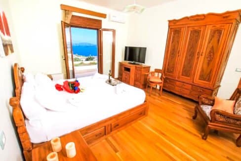 Beautiful Villa Santorini Akrotiri for sale, Santorini homes 25