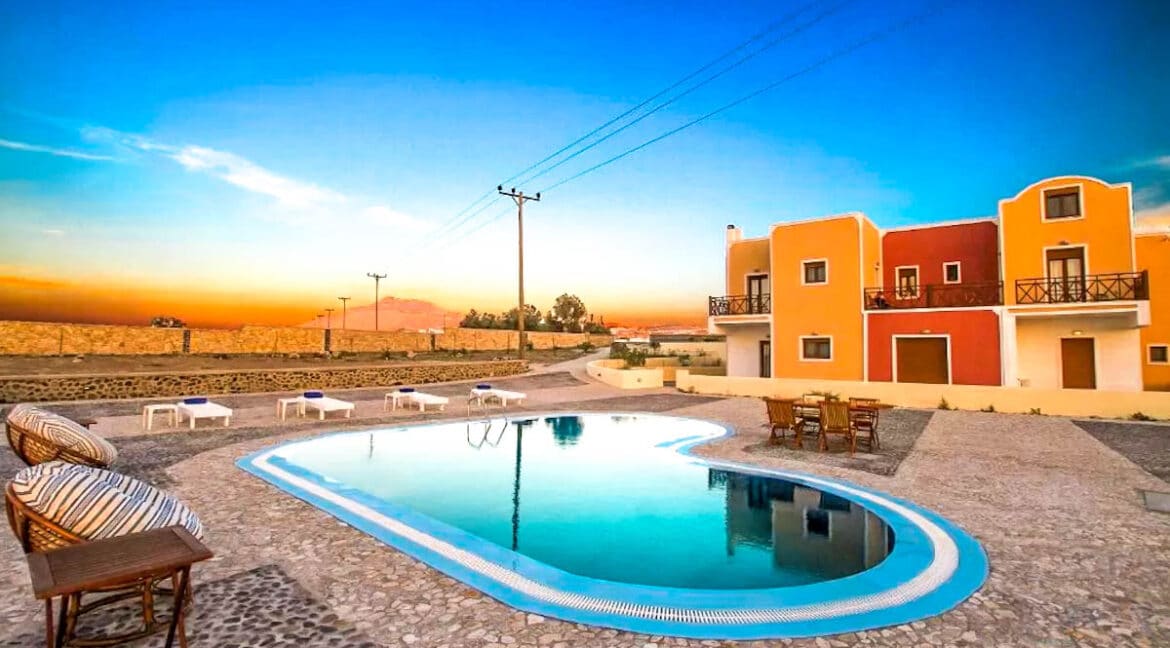 Beautiful Villa Santorini Akrotiri for sale, Santorini homes 31