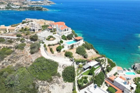 Big seafront Villa in Crete in Agia Pelagia 4