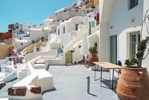 Cave House Oia Santorini Caldera. Cave House for Sale Santorini Greece 1