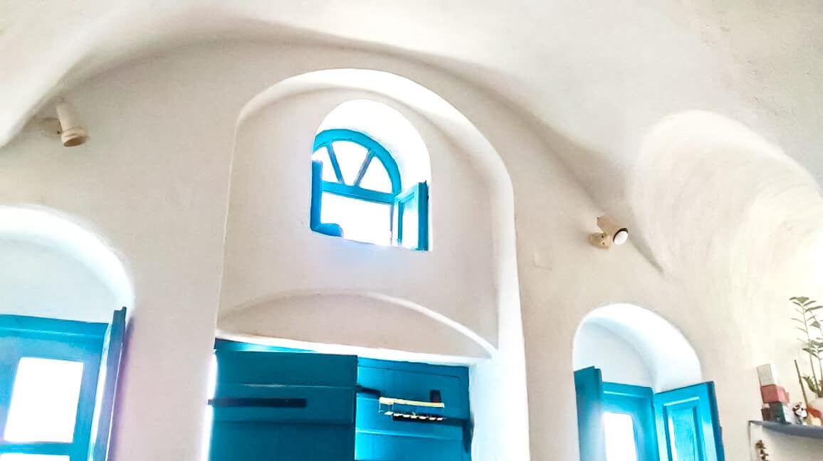 Cave House in Oia Santorini. Cave House at Caldera 17