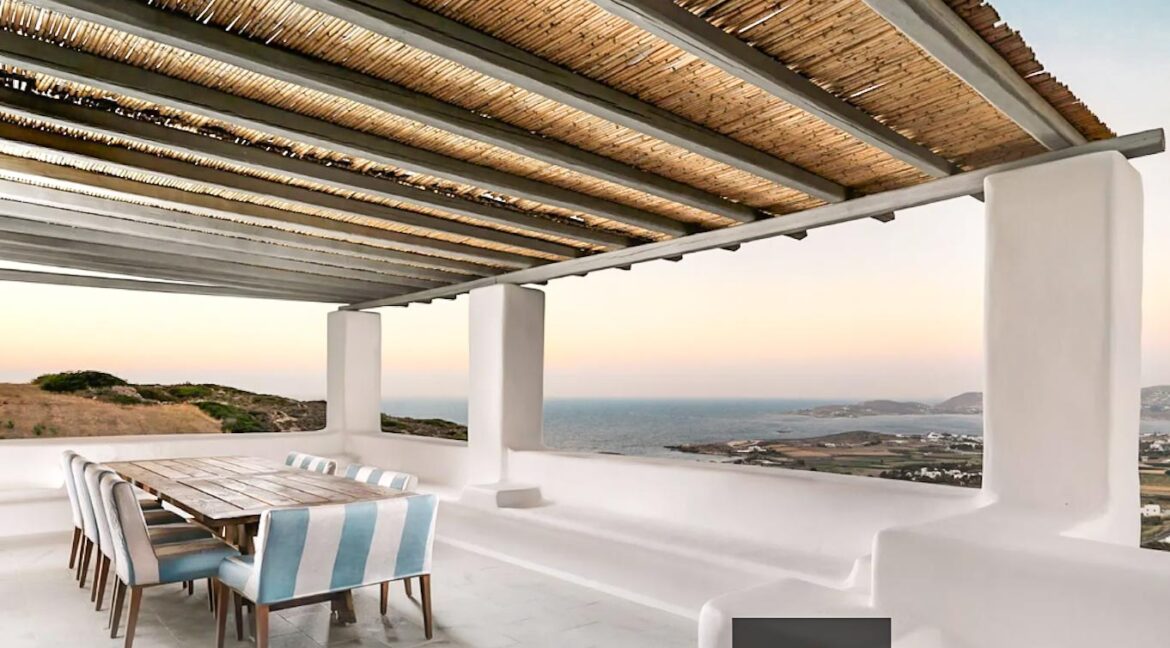 Complex of 4 villas for sale in Paros, Paros Real Estate, Villas for Sale in Paros Greece 1
