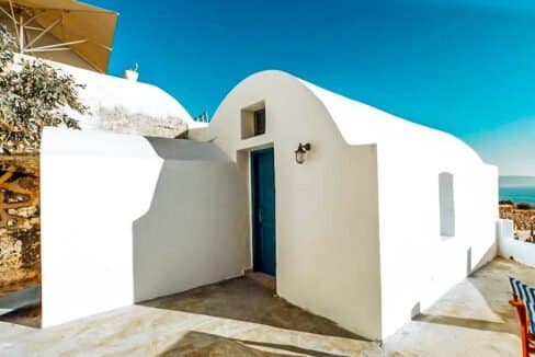 House for Sale in Oia Santorini with Good Rental Income, Real Estate Office in Santorini 14