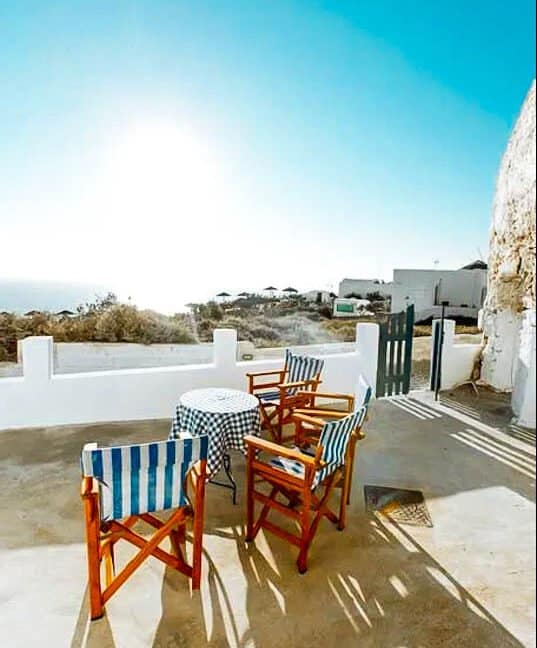 House for Sale in Oia Santorini with Good Rental Income, Real Estate Office in Santorini 20
