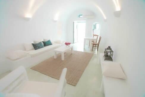 Luxury Cave Houses at Caldera Santorini, Cave in Ia Santorini, Santorini Real Estate 3