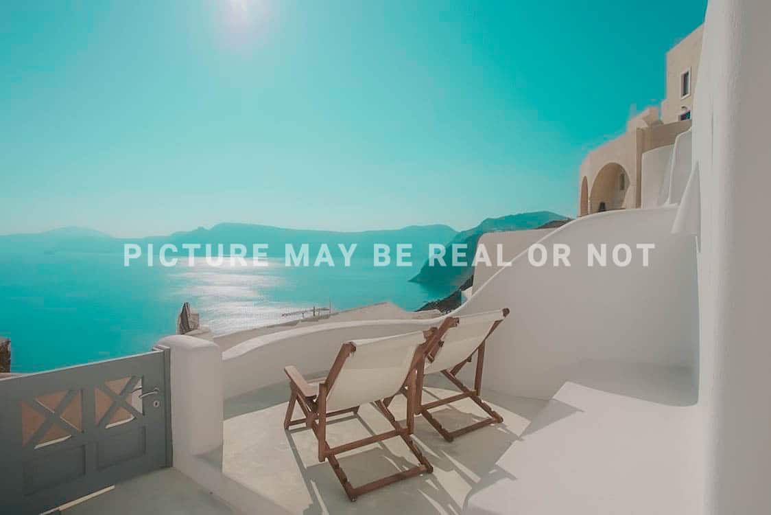 Caldera Cave House at the most privileged spot of Oia – EXCLUSIVE