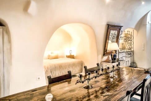 Luxury Hotel for Sale Oia, Foinikia Santorini 2