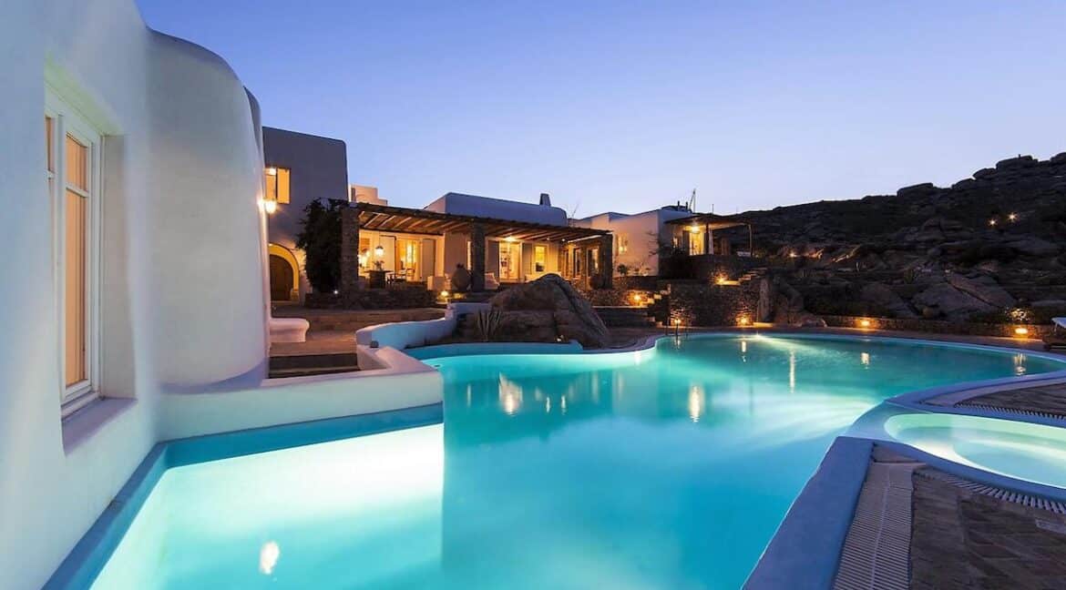 Luxury Sea View Villa , Agrari Mykonos, Mykonos Properties, Luxury Estates Mykonos Greece, Buy Property in Mykonos 6