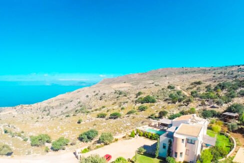 Luxury Villa in Rethymno Crete for sale.  Properties in Crete 22