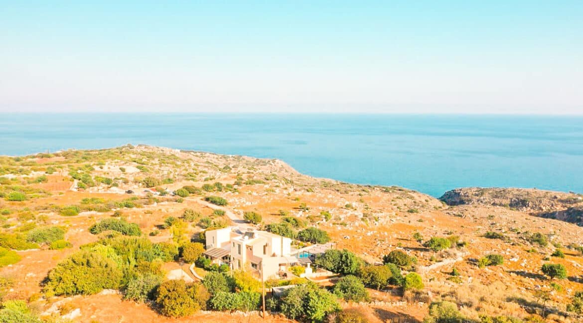 Luxury Villa in Rethymno Crete for sale.  Properties in Crete 4