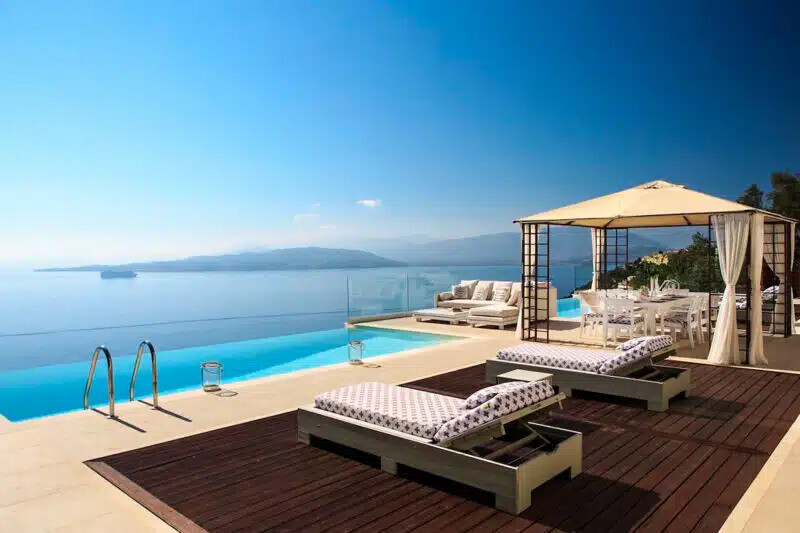 Luxury Villa for Sale in Nissaki Corfu, East / North  Corfu in 39.726650828933,19.907274147955,18