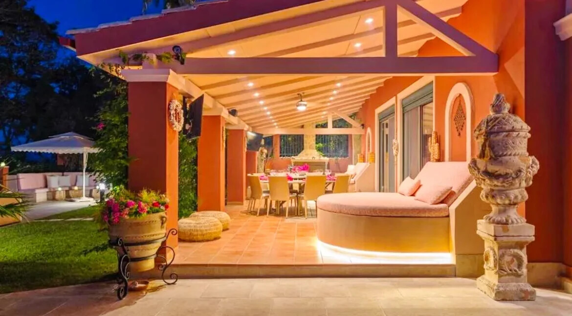 Seafront Villa in Zakynthos for sale 12