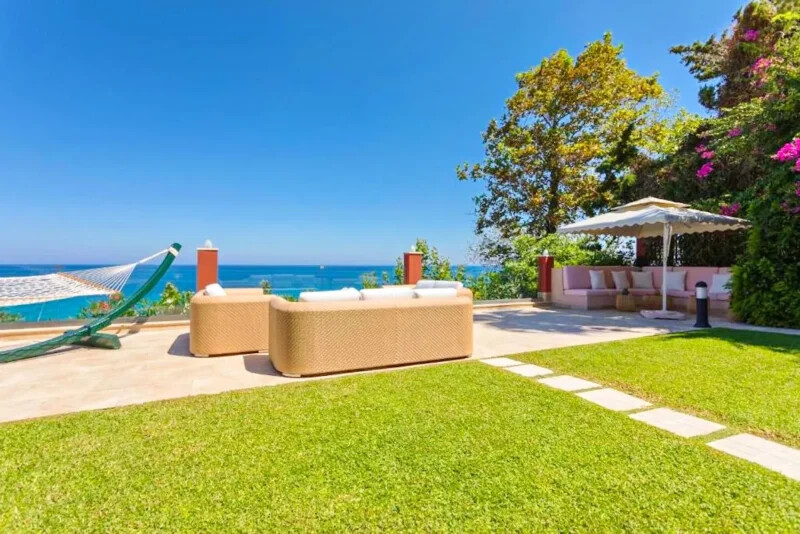 Seafront Villa in Zakynthos for sale