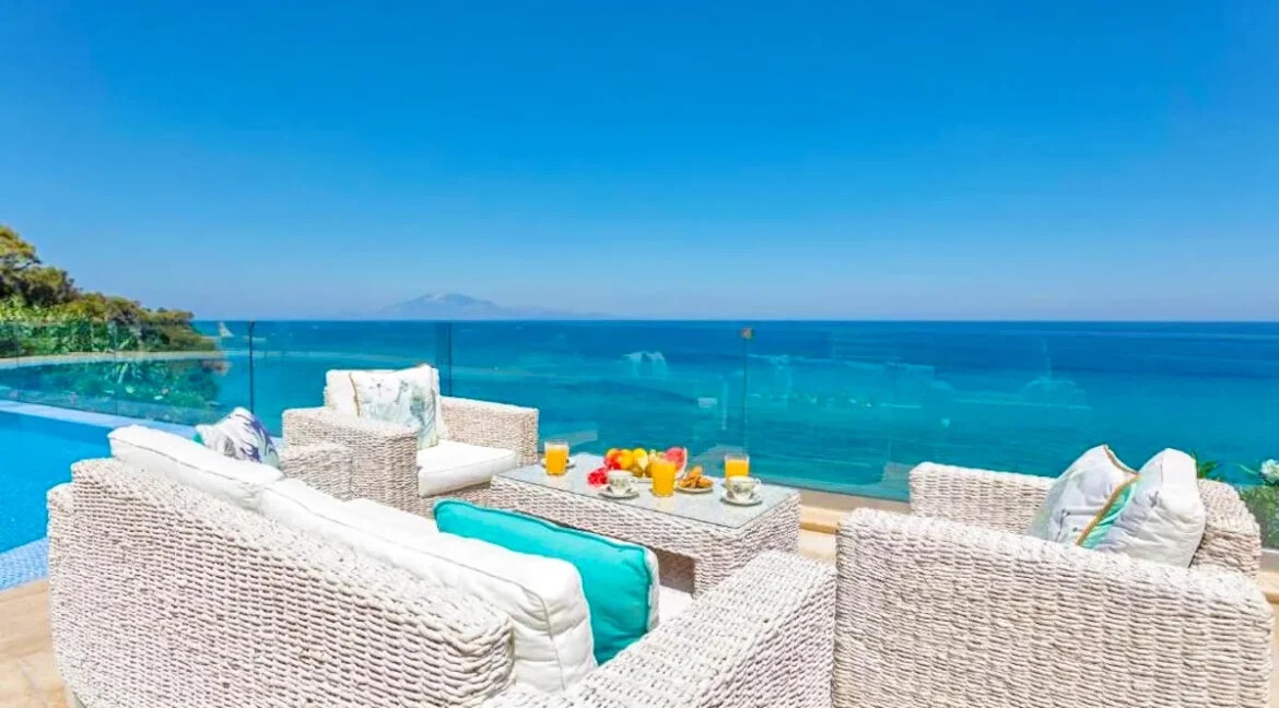 Seafront Villa in Zakynthos for sale 19