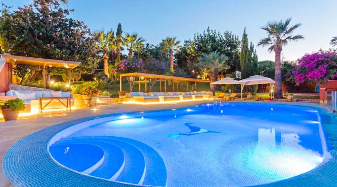 Seafront Villa in Zakynthos for sale 21