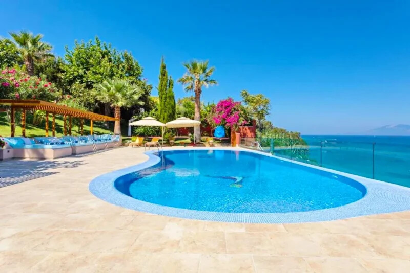 Seafront Villa in Zakynthos for sale