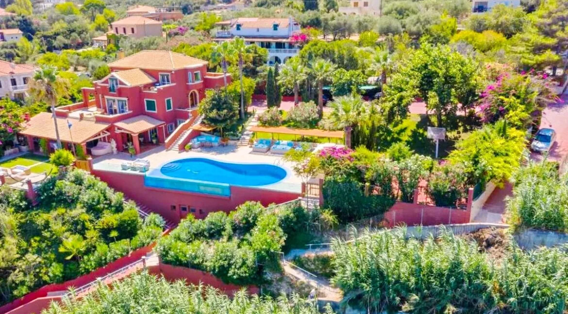 Seafront Villa in Zakynthos for sale 33