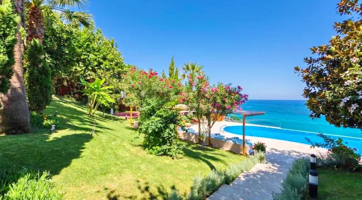 Seafront Villa in Zakynthos for sale 34