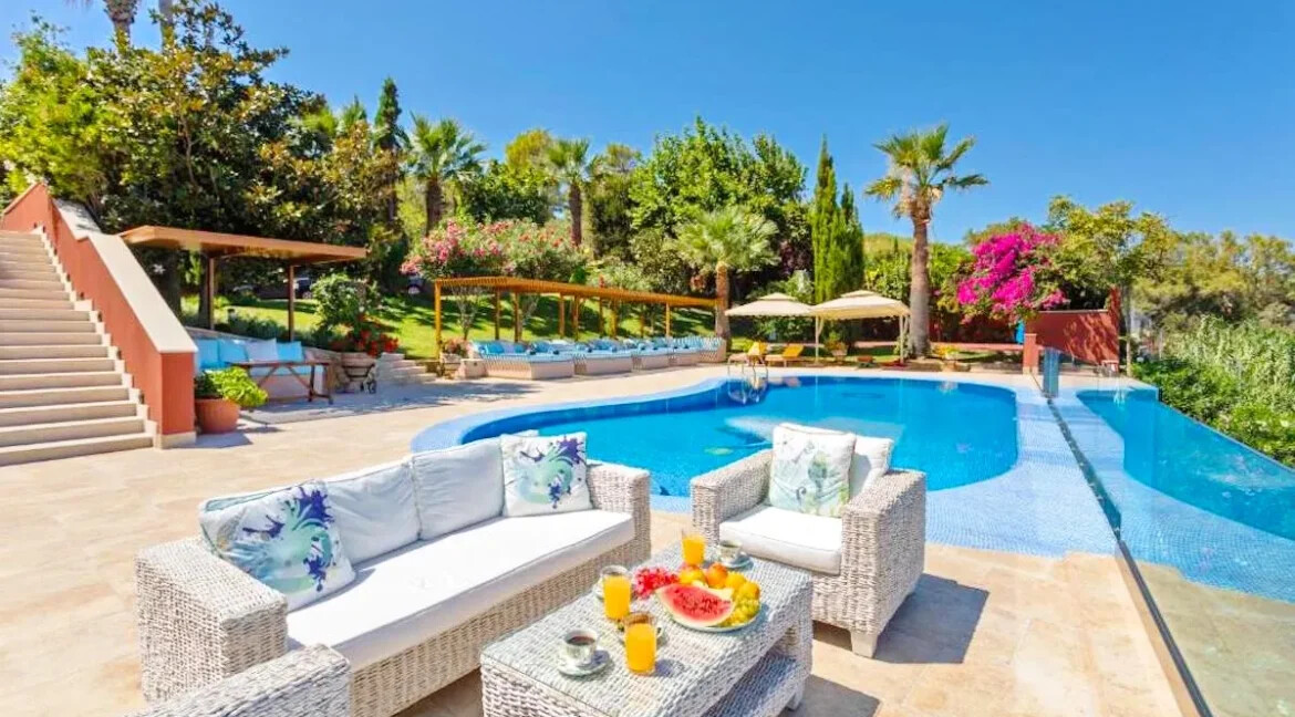 Seafront Villa in Zakynthos for sale 35