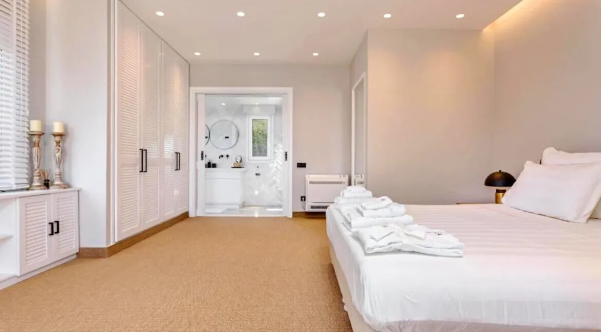 Seafront Villa in Zakynthos for sale 5