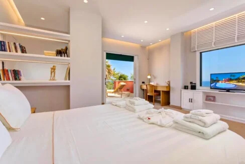 Seafront Villa in Zakynthos for sale 6