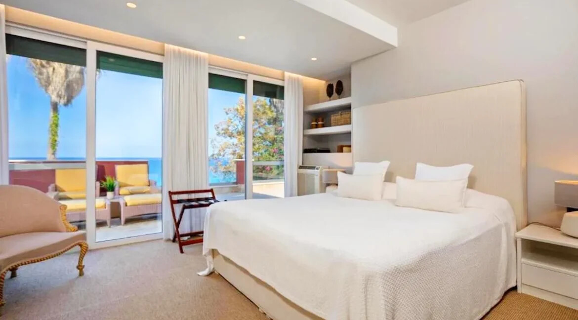 Seafront Villa in Zakynthos for sale 9