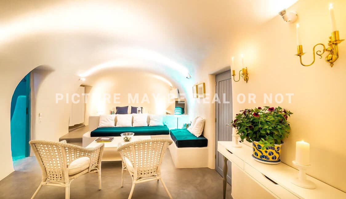 Small Hotel for Sale Finikia Oia Santorini, Hotel Sales Santorini 2