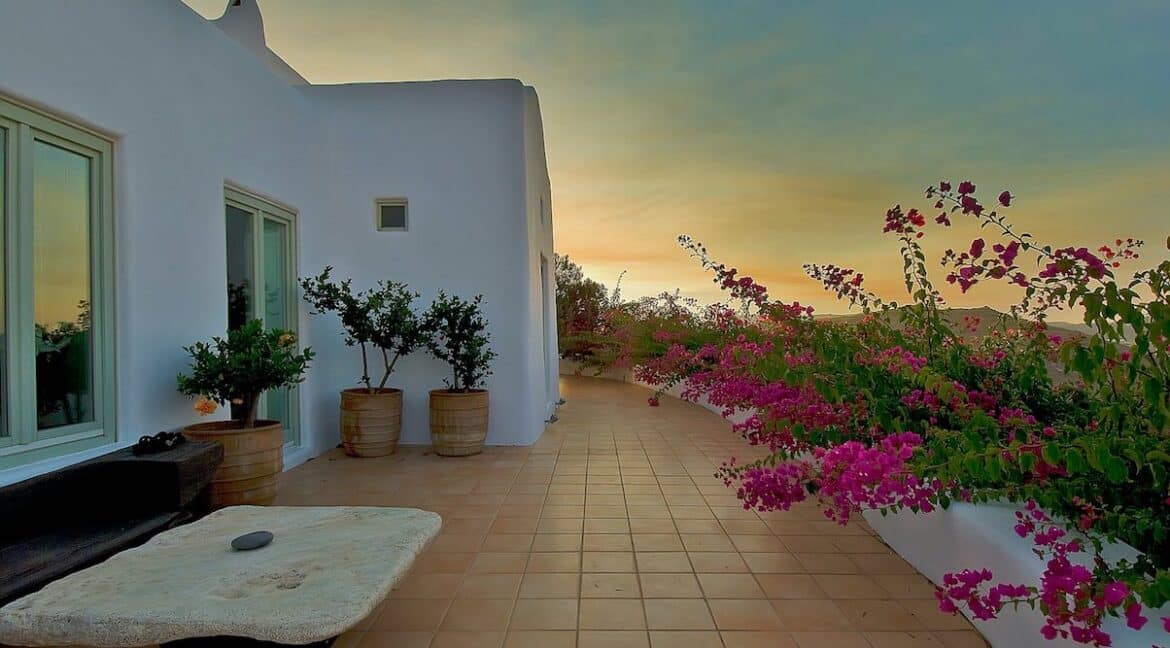 Top Hill Property in Mykonos Greece. Best Villas for Sale in Mykonos Island. Mykonos  Realty 32