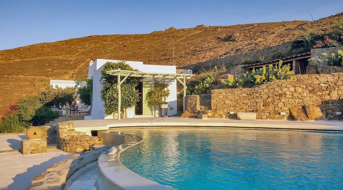 Top Hill Property in Mykonos Greece. Best Villas for Sale in Mykonos Island. Mykonos  Realty 33