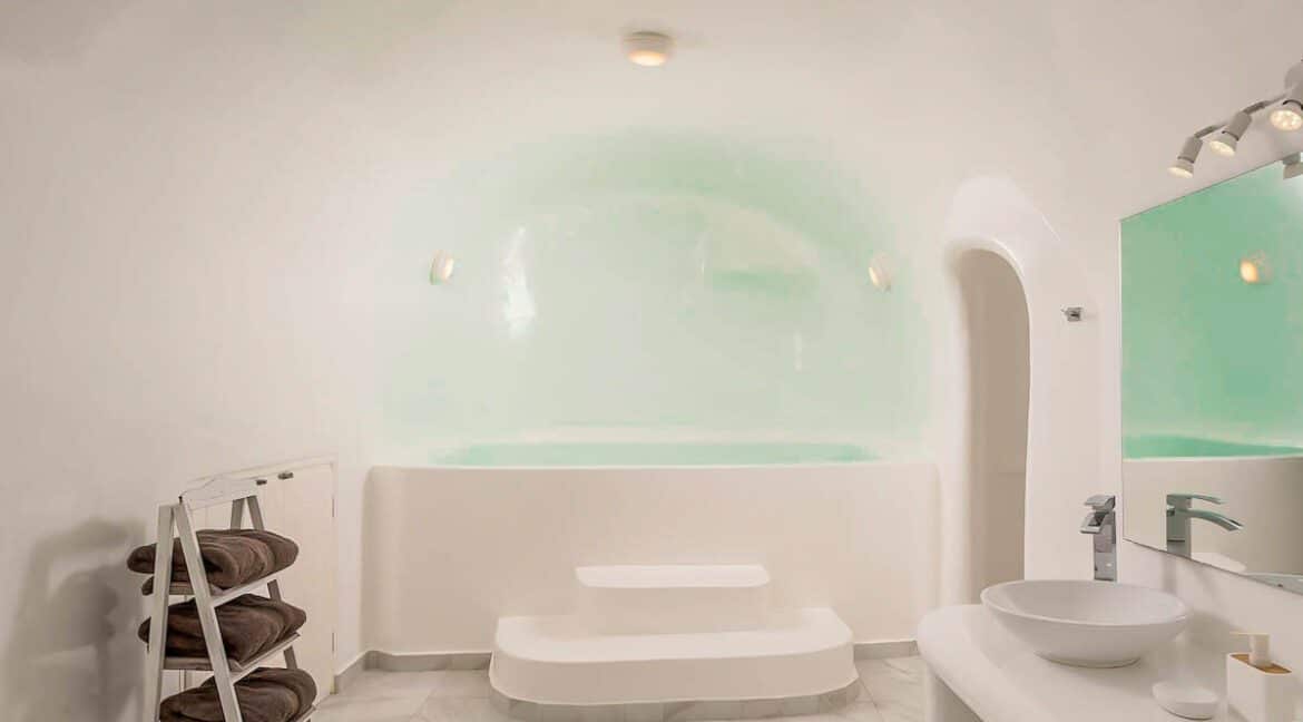 Villa For Sale in Santorini Island. Cave House Imerovigli Santorini 11