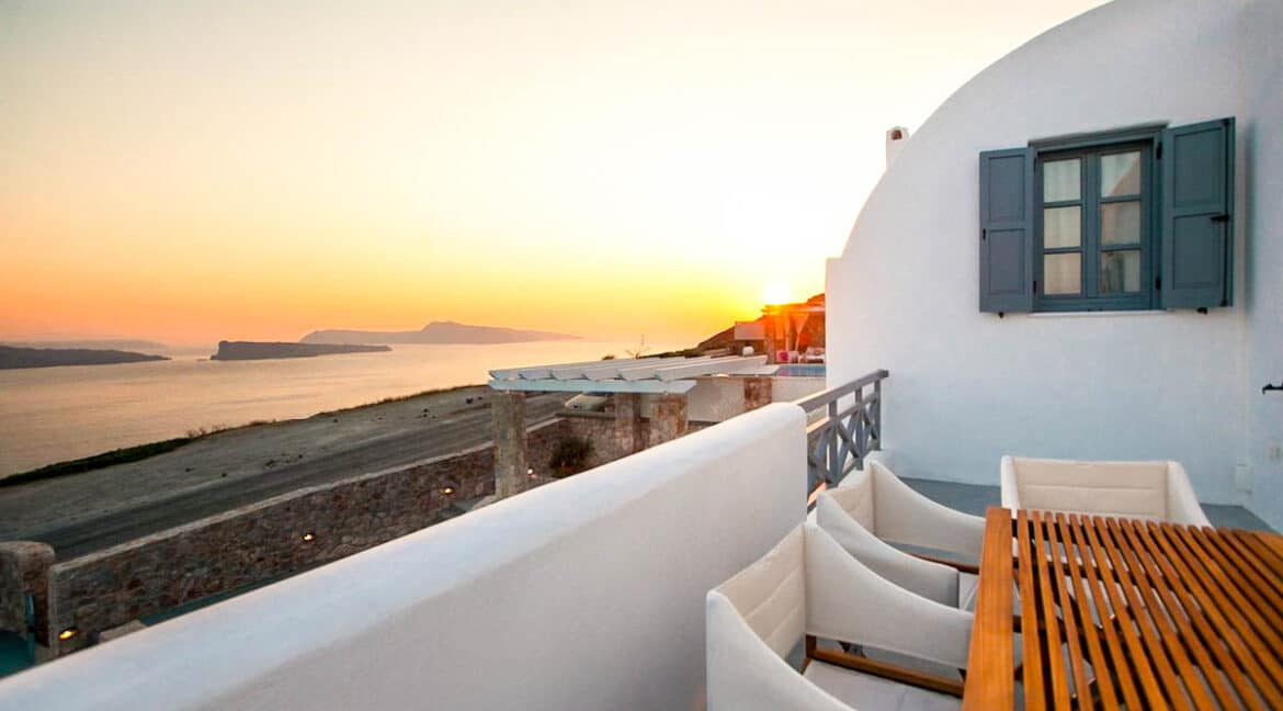 Villa for Sale in Santorini Caldera Akrotiri 6
