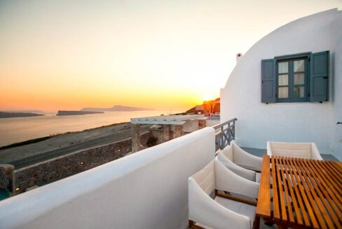 Villa for Sale in Santorini Caldera Akrotiri 6