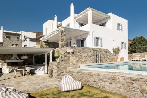 Villa for sale in Paros Greece, Paros Properties 15