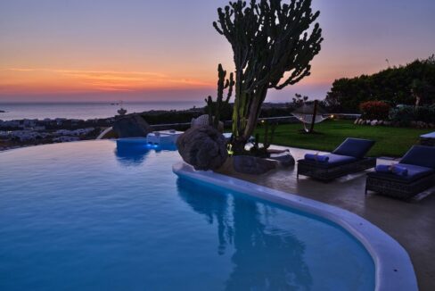 Villa in Paros with panoramic views. Luxury Estates in Paros Greece, Luxury Properties Paros Greece 19