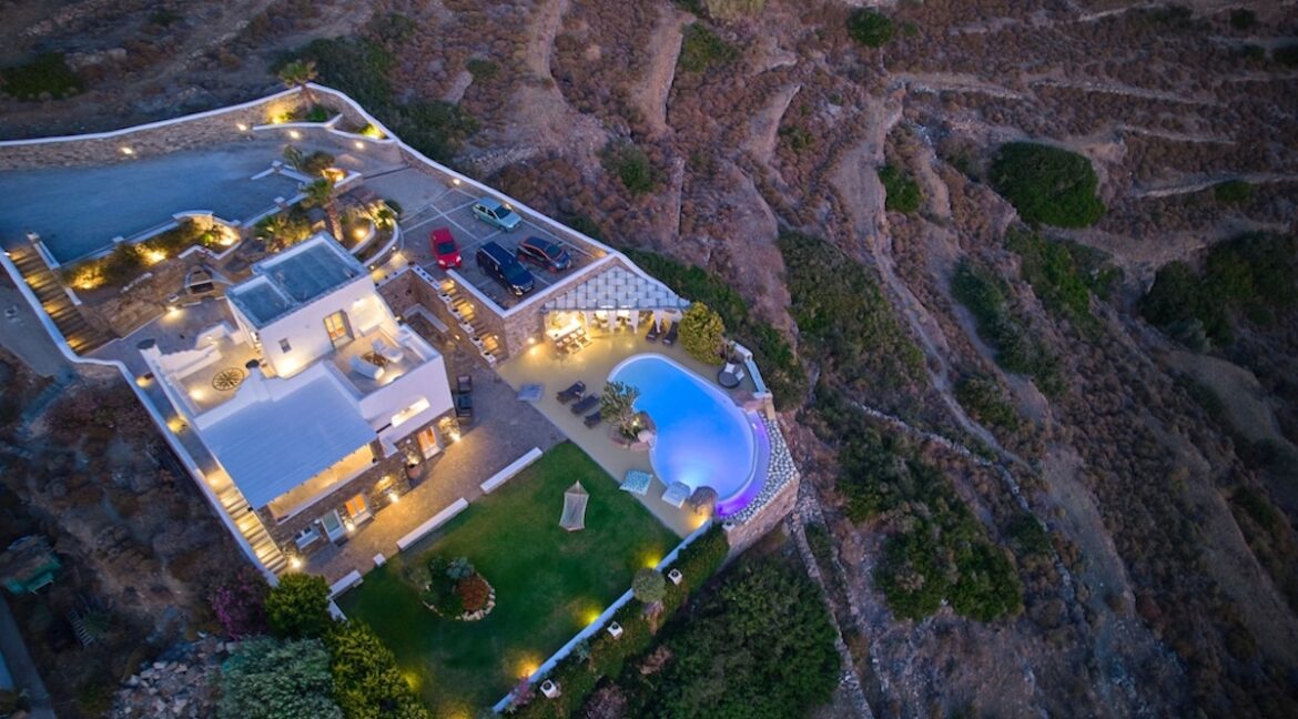 Villa in Paros with panoramic views. Luxury Estates in Paros Greece, Luxury Properties Paros Greece 27